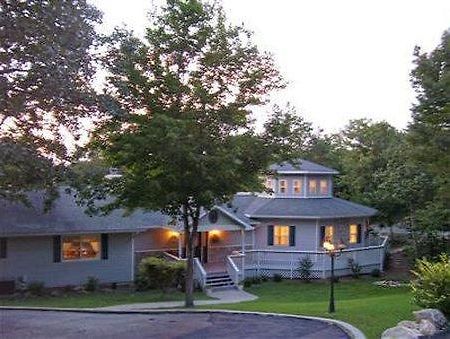 Anchor Inn On The Lake Bed And Breakfast Branson Bagian luar foto