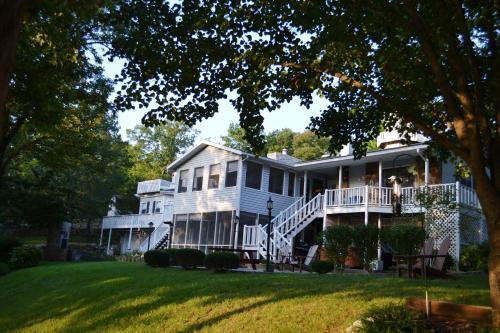 Anchor Inn On The Lake Bed And Breakfast Branson Bagian luar foto